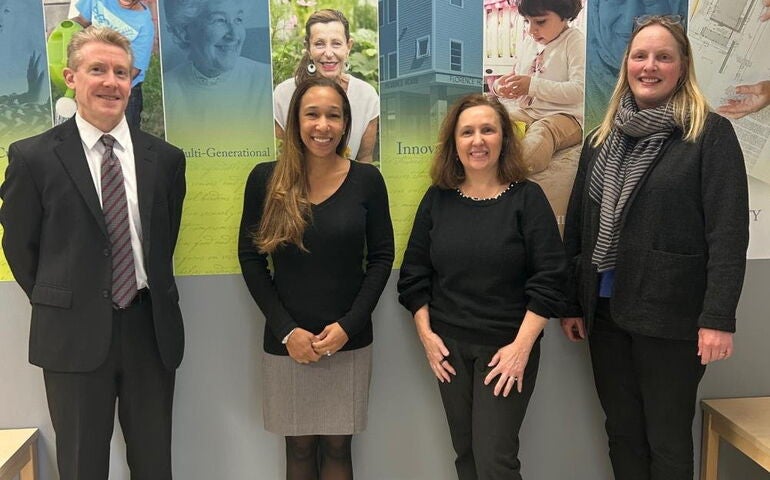 Norway Savings delivers $40k to Avesta Housing